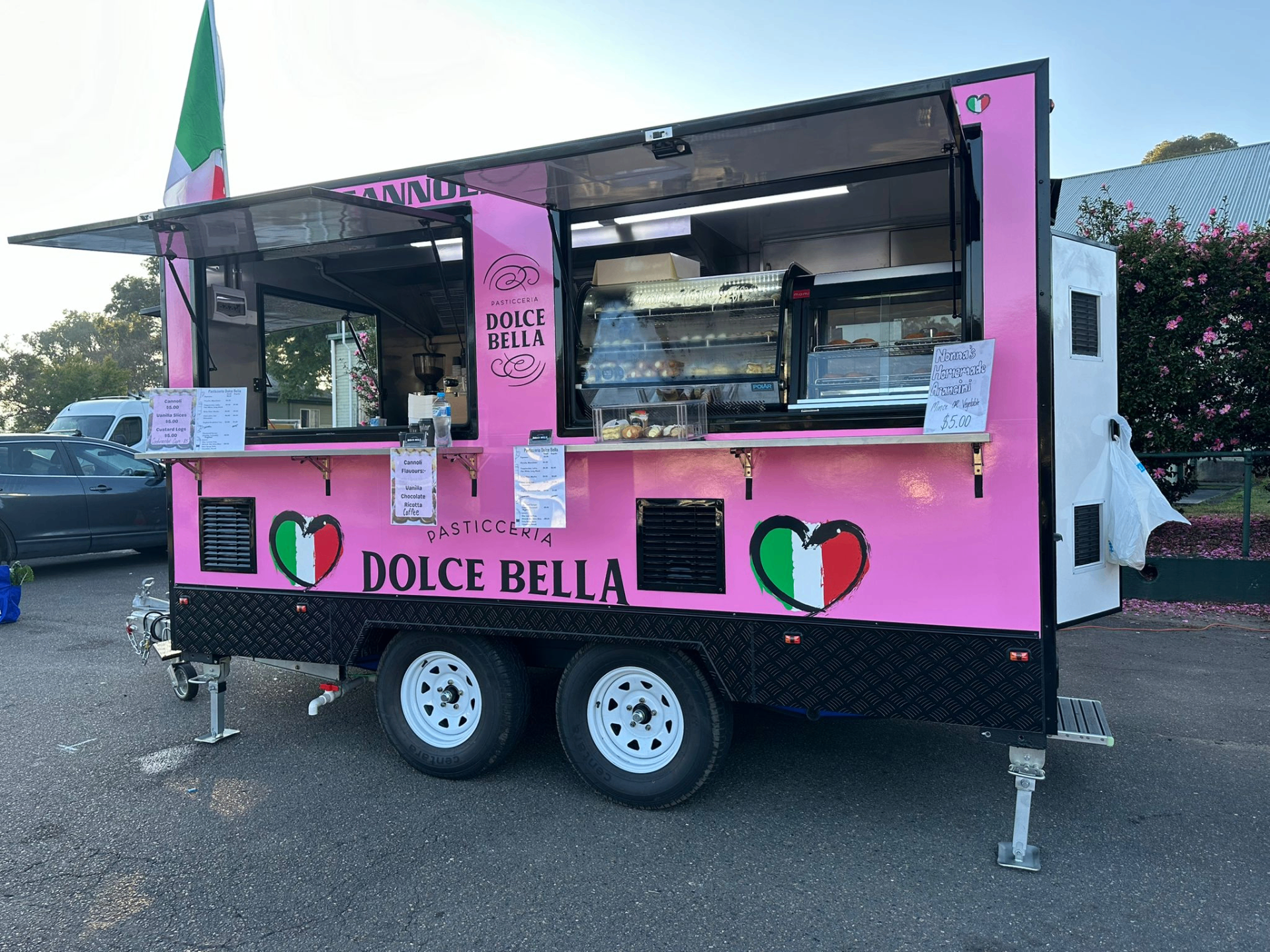 Dolce Bella trailer